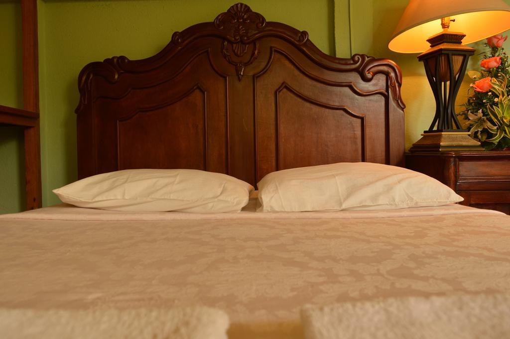 Hotel Real León Rom bilde